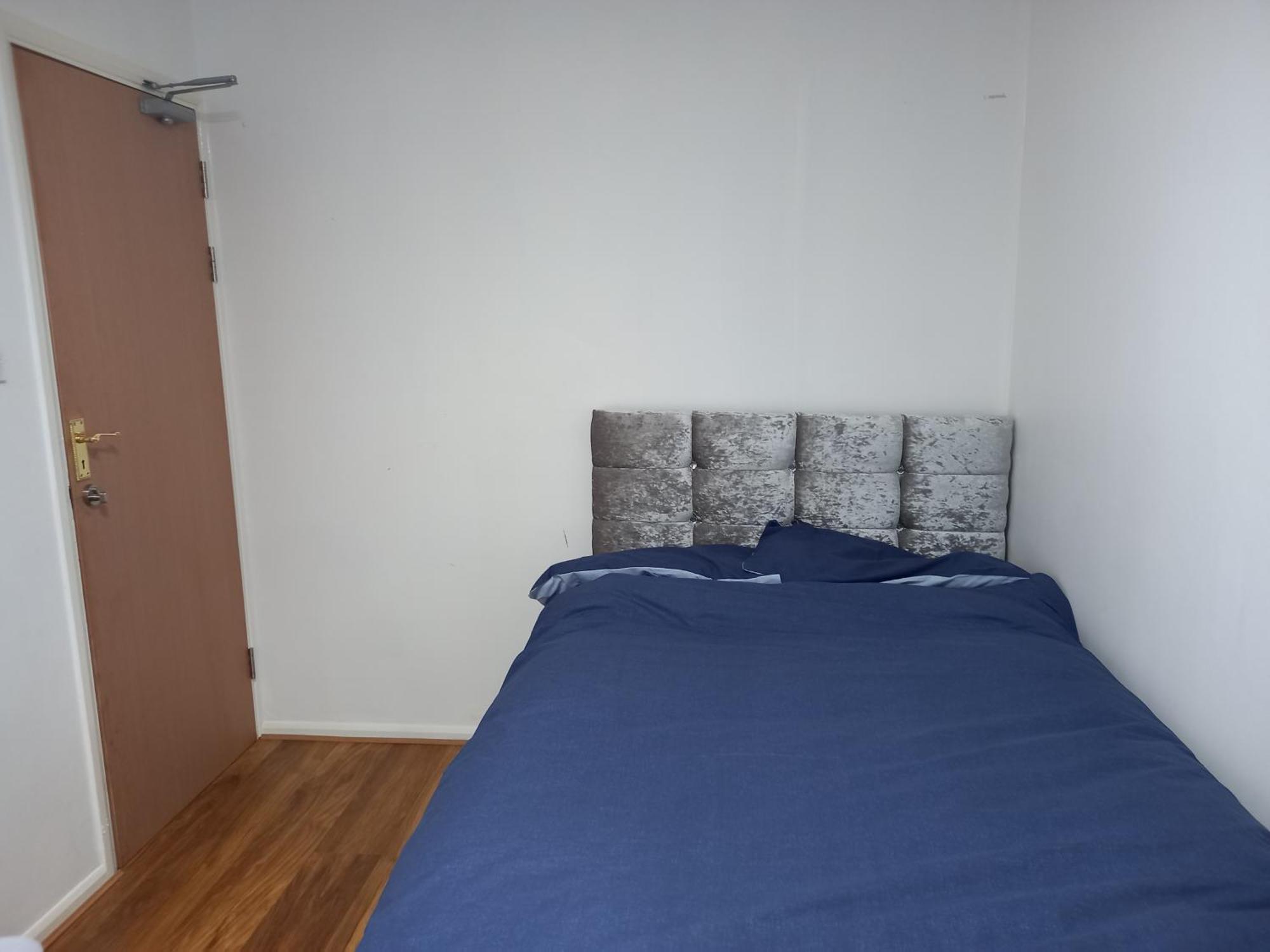 Double En-Suite Rooms Nevendon Exterior photo